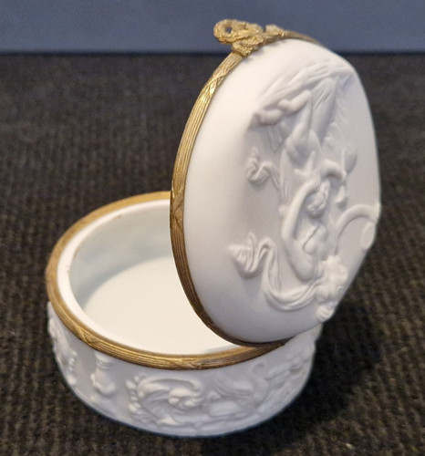 Limoges coquet boîte - j.l,