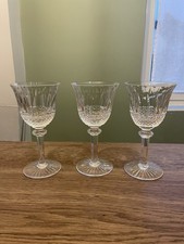 3  verres à veau en cristal