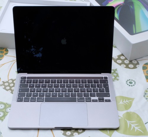 Apple macbook pro - apple,