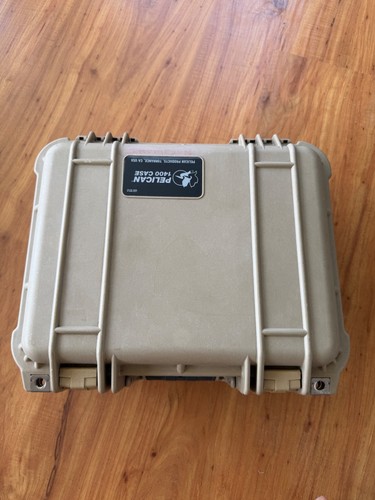 Pelican 1400 case with - case, foam