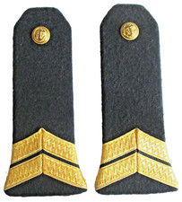 épaulettes rigides ancien