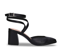 Chaussures noires talons