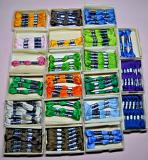 116 ECHEVEAUX FIL A BRODER SPECIAL DMC DANS LEURS BOITES D'ORIGINES 21 boites