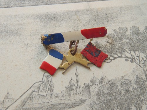 Ancienne broche militaire - broche,