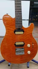 Guitare électrique STERLING