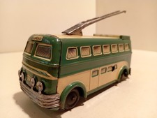 Joustra 2011 F Autobus Trolleybus Broadway vert mecanique tole 1/43 TBE