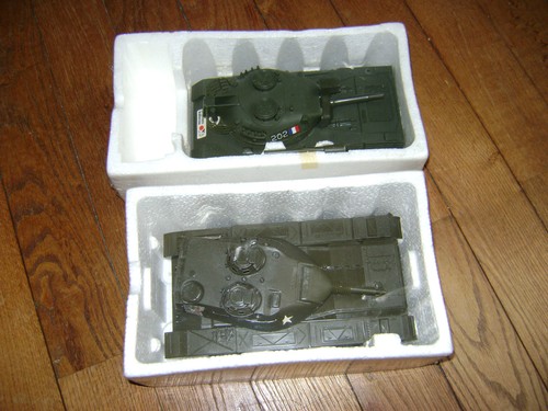 Vintage lot chars - vintage,