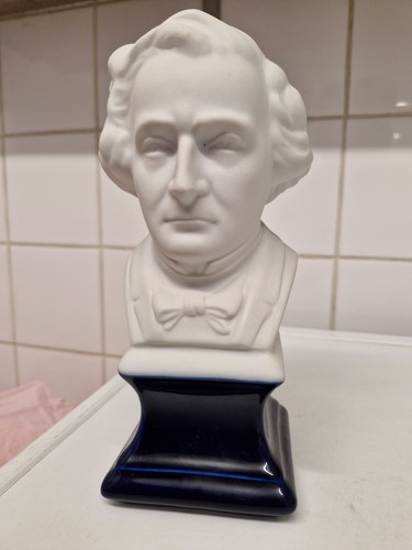 Buste biscuit berlioz - buste,