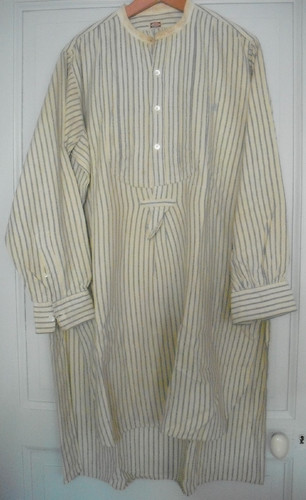 Ancienne chemise paysan jaune