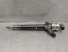 236700R010 injecteur pour