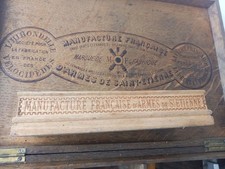 Boîte MANUFACTURE FRANÇAISE D'ARMES DE SAINT ÉTIENNE 19ème Collection RARE !!!