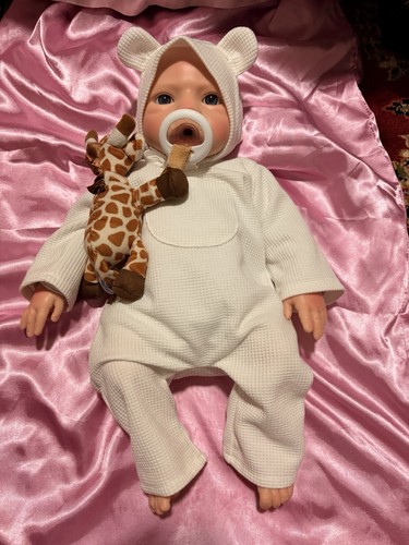 Full body silicone baby girl - full,