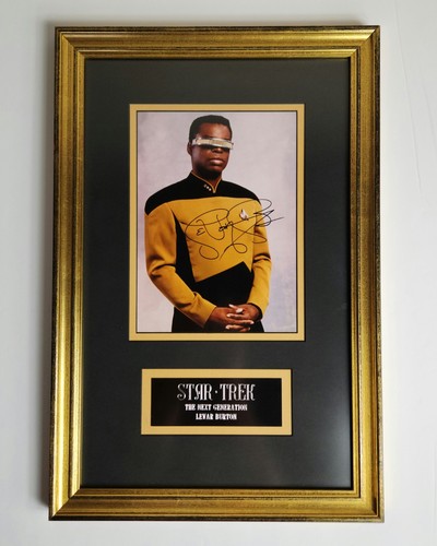 Levar burton signed 8x10 - levar,