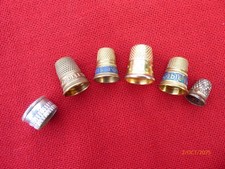 ANCIEN DE à COUDRE PUBLICITAIRE EN LAITON chocolat delespaul et louis d'or