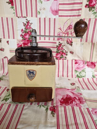 Ancien moulin cafe - a,