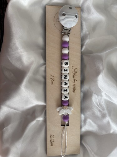 Attache tétine personnalisée