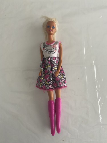 Poupée barbie vintage mattel - poupée,
