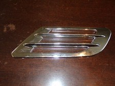 Fente d' air entrée d' air chromée factice universelle