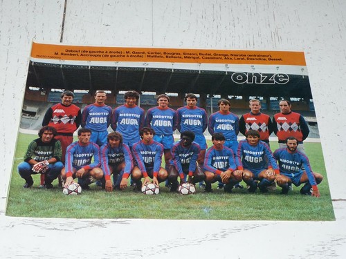 Clipping poster football - clipping,