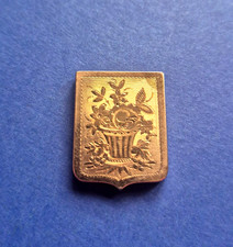 Ancien Petit Ecusson Pot