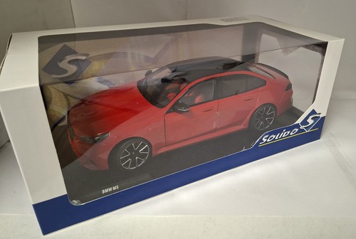Bmw fire red 2025 18 - m5,