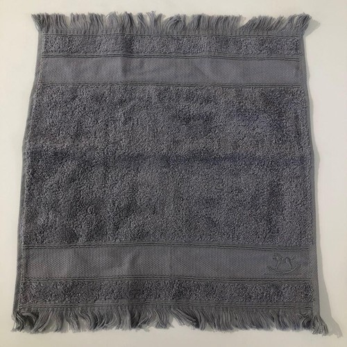Serviette hermès avec franges - hermès,