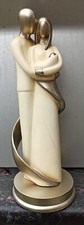 FIGURINE STATUE COUPLE FAMILLE DESIGN EN RESINE / BON ETAT