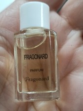 Petite Bouteille De Parfum