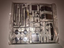 1/25 REVELL PIÈCES DE MAQUETTE CAMION POUR KENWORTH K100 CHROME