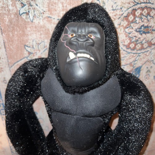 King kong plush kellytoy - kong,