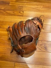 Gant de baseball en cuir