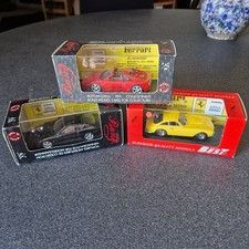 LOT DE 3 FERRARI 1/43 : 250GTL 456GT 355GTS de marque BANG et BEST