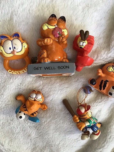 Asst garfield items - 8,