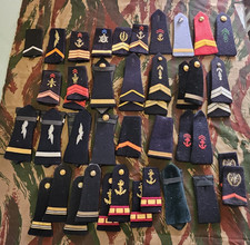 Lot épaulettes fourreaux grades terre air mer french army ranks