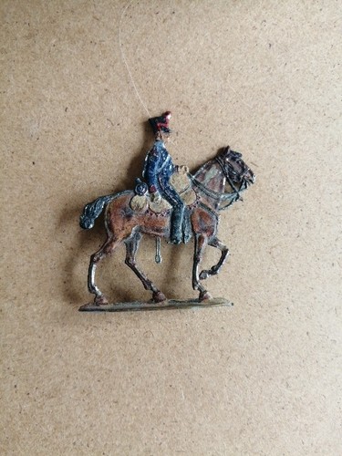 Ancien plat étain cavalier - d'étain,