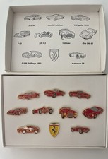 Coffre Pin’s FERRARI 10 Différents Modèle Logo