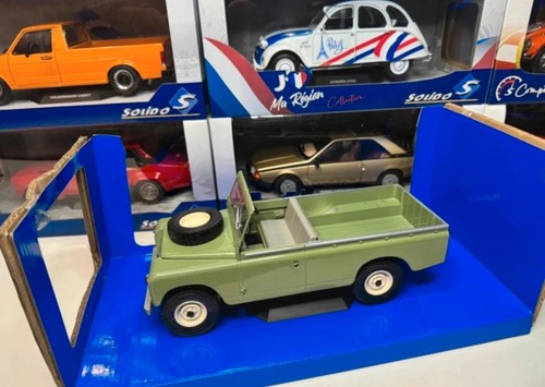 Model car land - 1/18,