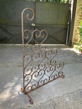 Ancienne grille de séparation