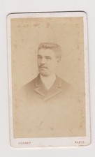 Photo ancienne 🎞️ CDV homme moustachu Paris Cognet 1885 studio Belle Époque
