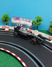 Voiture pour circuit Carrera