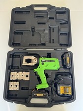 Presse à sertir Sertisseuse Câble  hydraulique sur batterie BPE055 DUBUIS