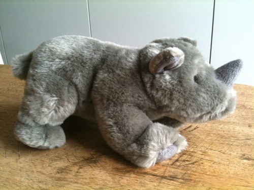 Peluche rhinoceros aurora - peluche,