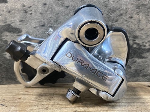 Dérailleur arrière shimano - arrière,