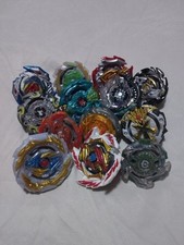 Lot Toupie Beyblade Burst
