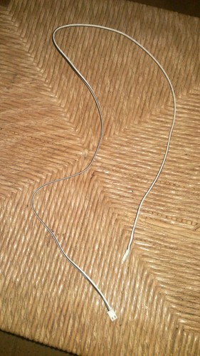 Câble une tele ecran casse - d'une,