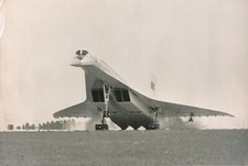 Avion Tupolev Bourget 2 tirages argentiques 1971 Schachmes photo photographie