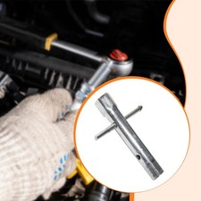 Clé à bougie d'allumage pour