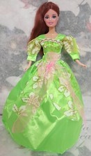 Robe Barbie Satinée vert