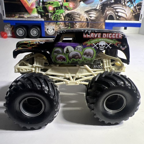 Rare hot wheels - hot, monster