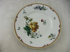 Ancienne assiette décor fleurs Pompadour, de Sarreguemines